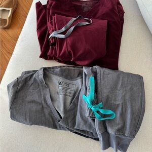 Figs scrubs set